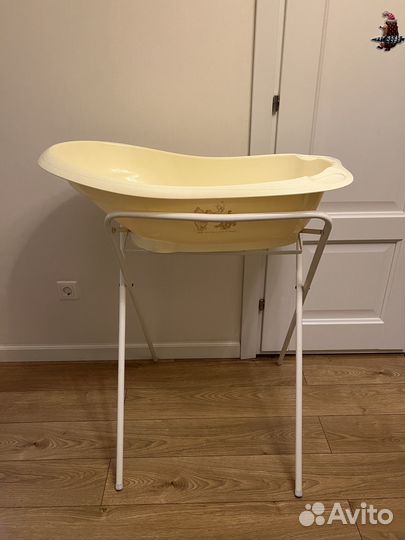 Детская ванночка с подставкой Mothercare