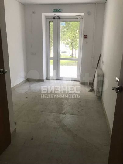 Сдам торговое помещение, 20 м²