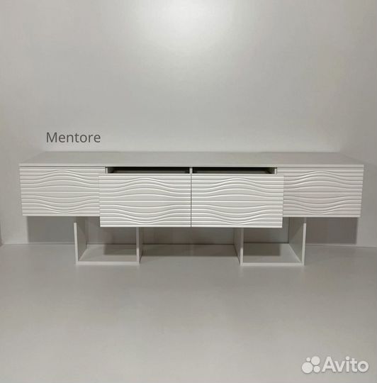 Тумба тв Bravo на опорах (с доставкой)