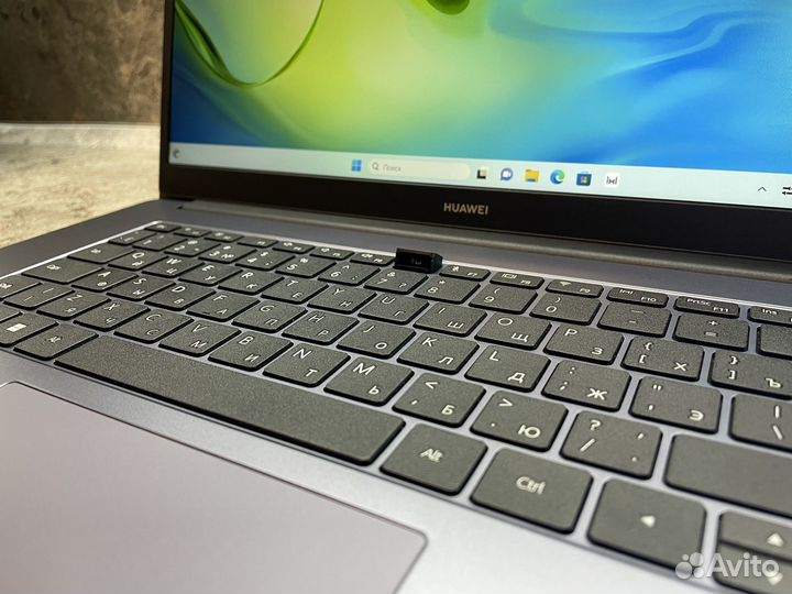 Huawei matebook d15 i3/8gb/ssd256/ips гарантия