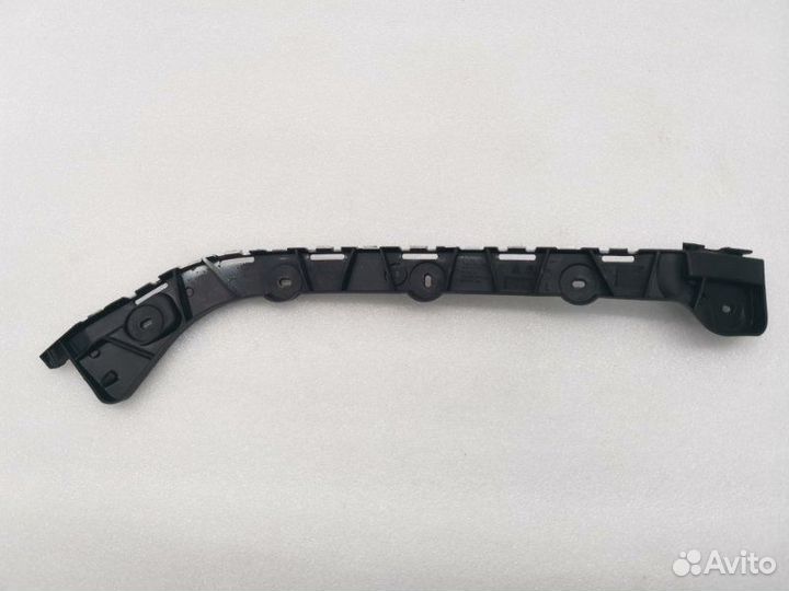 Кронштейн крепления бампера задний левый Skoda