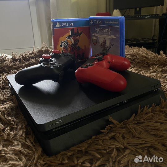 Sony playstation 4 slim 2tb + 2 DualShock 4