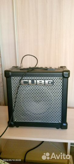 Гитарный комбоусилитель roland cube 20gx