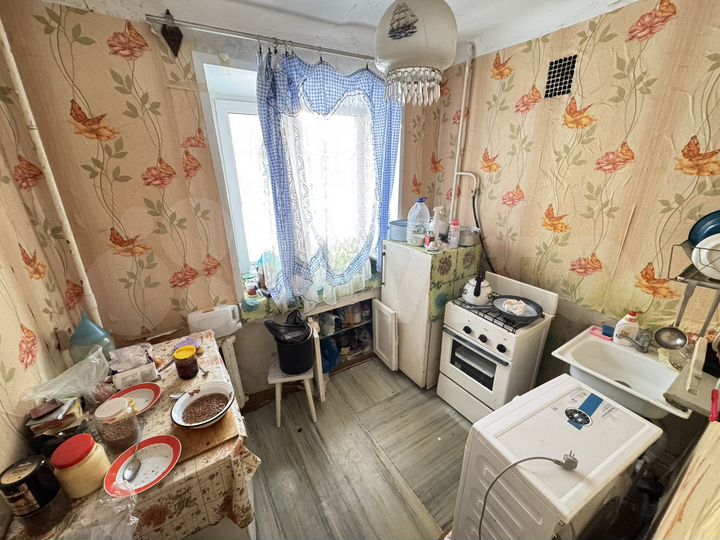 2-к. квартира, 46 м², 2/5 эт.