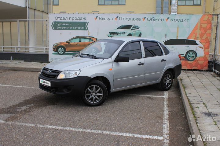 LADA Granta 1.6 МТ, 2013, 124 682 км