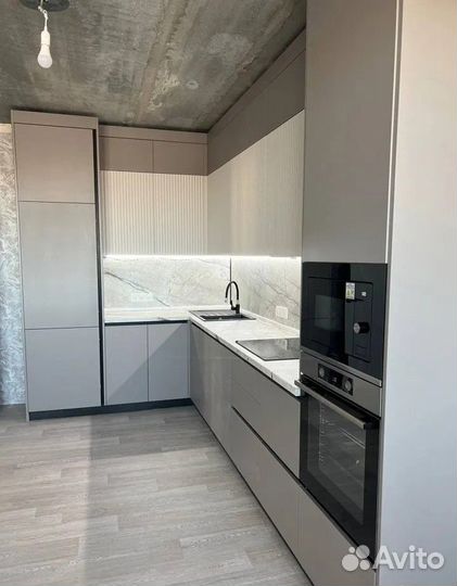 Кухня на заказ с установкой