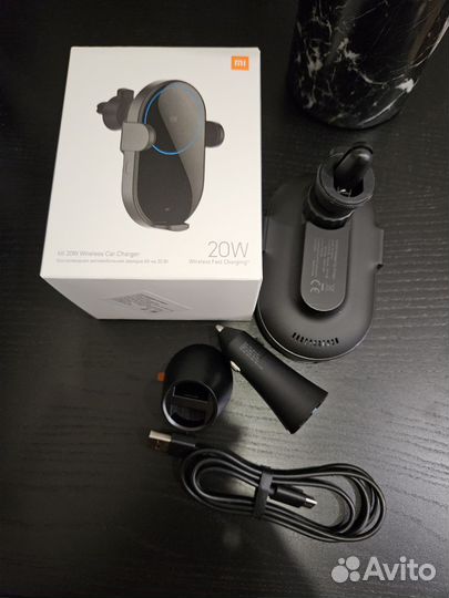 Автомобильное зарядное устройство Xiaomi Mi 20W