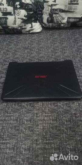 Игровой ноутбук Radeon RX 560X + Ryzen 5 3550H