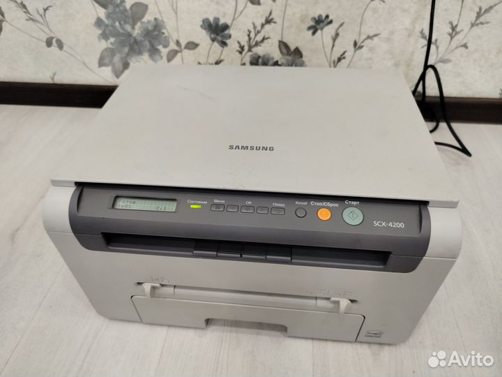 Лазерный мфу с маленьким пробегом Samsung scx4200