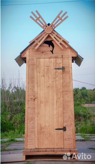 Дачный туалет деревянный SHP793