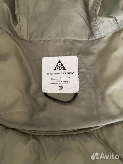 Пуховик Nike acg