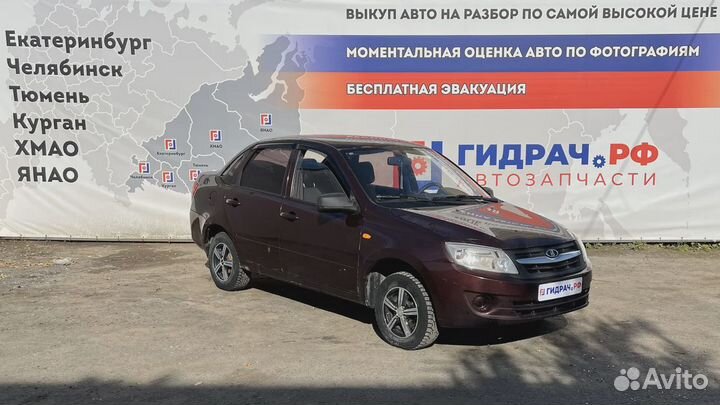 Кронштейн крепления крыла левый LADA Granta