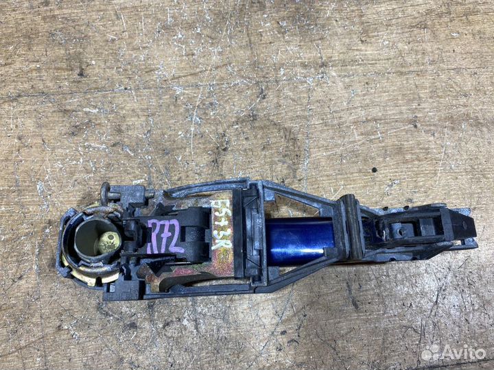 Ручка наружная Volkswagen Passat B5+ R72