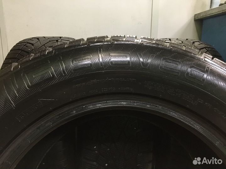Gislaved NordFrost 100 SUV 235/65 R17 108T
