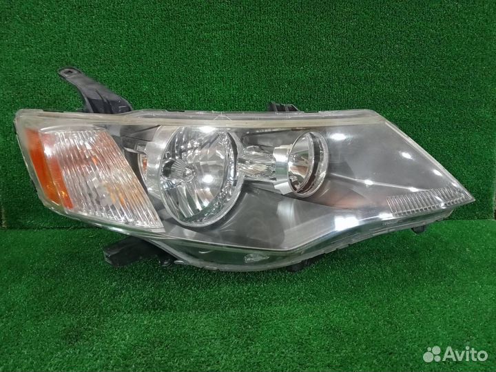 Фара передняя правая Mitsubishi Outlander CW5W 2