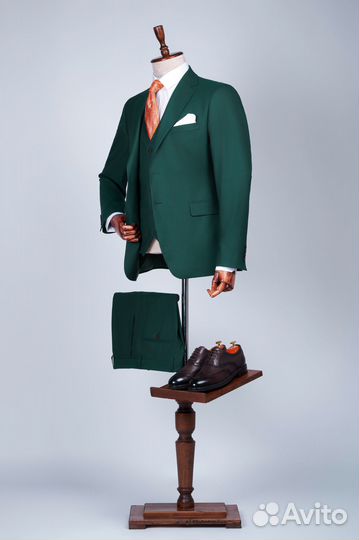 Костюм мужской классический