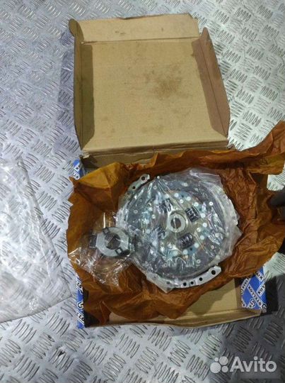 Диск сцепления Volkswagen Golf 3