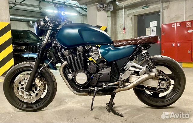 Cafe Racer Yamaha XJR 1200