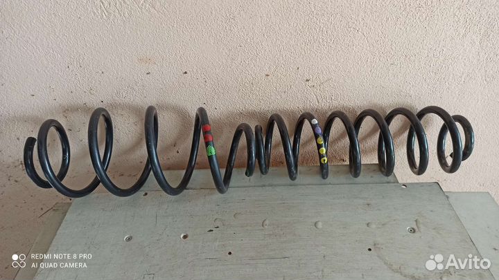 Пружина задняя на Фольксваген Тигуан 2л