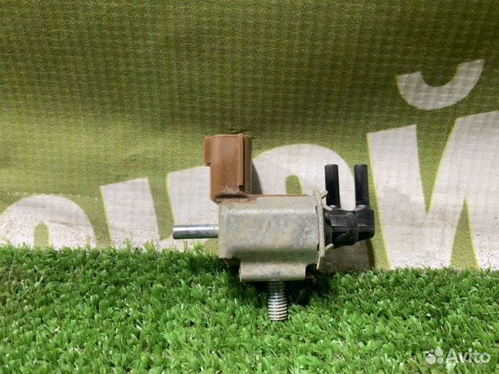 Клапан электромагнитный задний правый Mazda Mazda3