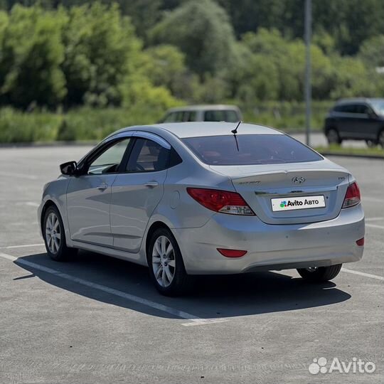 Hyundai Accent 1.4 AT, 2011, 142 000 км