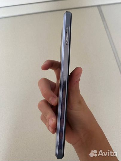 TECNO Pova Neo 2, 4/64 ГБ
