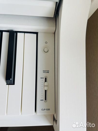 Цифровое пианино Yamaha Clavinova CLP 535