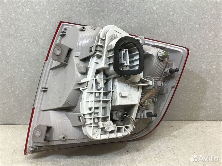 Фонарь задний левый Skoda Rapid 2013-2020