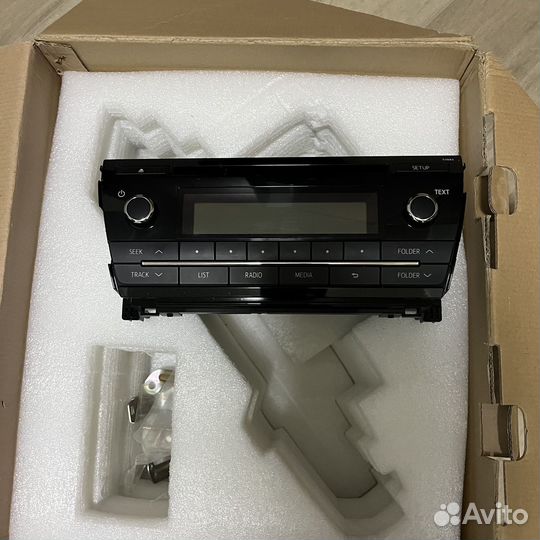 Автомагнитола штатная toyota corolla 2013