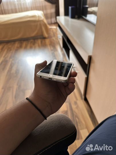 iPhone 6, 64 ГБ