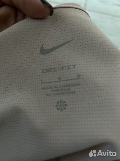 Футболка женская nike L