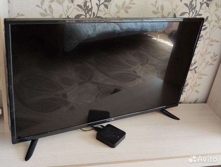 Телевизор SmartTV