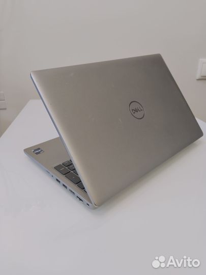 Dell Latitude 5531 (i7 12800H, Iris Xe 96 EU)