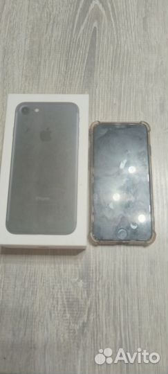 iPhone 7, 32 ГБ