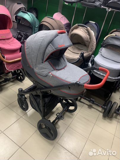 Коляска camarelo как новая