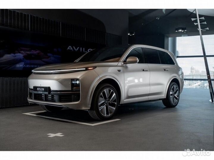 LiXiang L9 1.5 AT, 2023