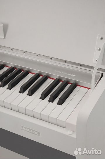 Цифровое пианино белое, Nux Cherub. В наличии