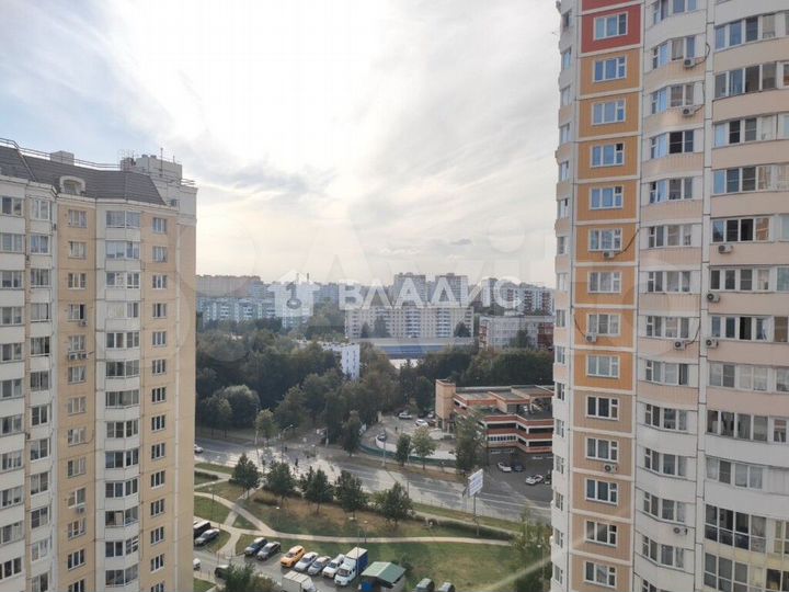 4-к. квартира, 99 м², 15/25 эт.