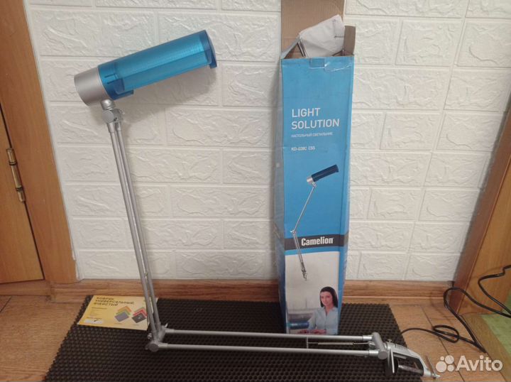 Лампа настольная