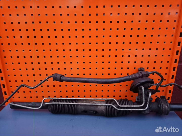 Рулевая рейка Audi 100