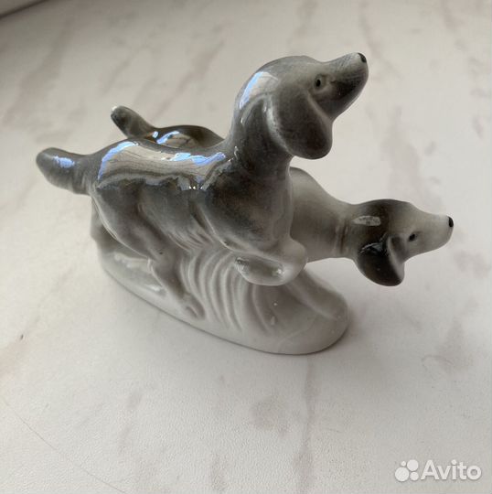 Редкая старинная фарфоровая статуэтка Германия