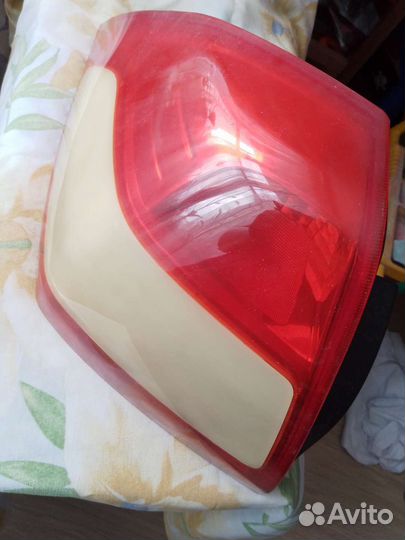 Фара задняя левая renault megane
