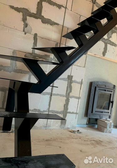 Лестница в дом под ключ