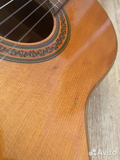 Классическая гитара Yamaha. Япония
