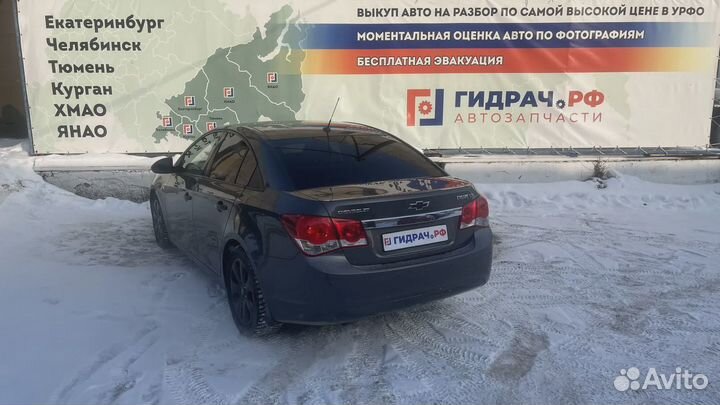 Плафон салонный Chevrolet Cruze