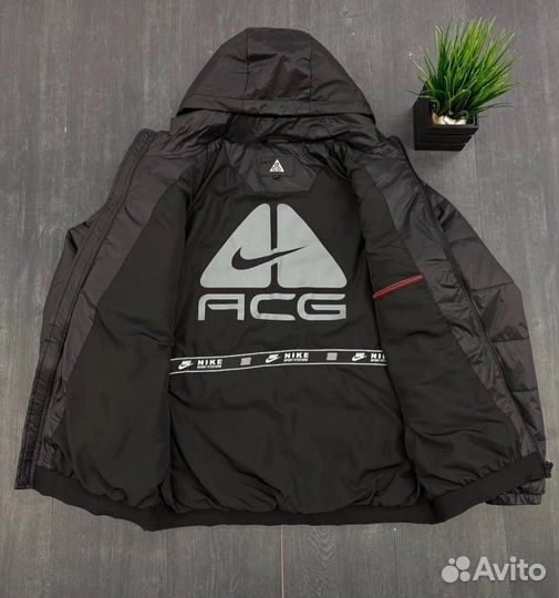 Куртка демисезонная nike