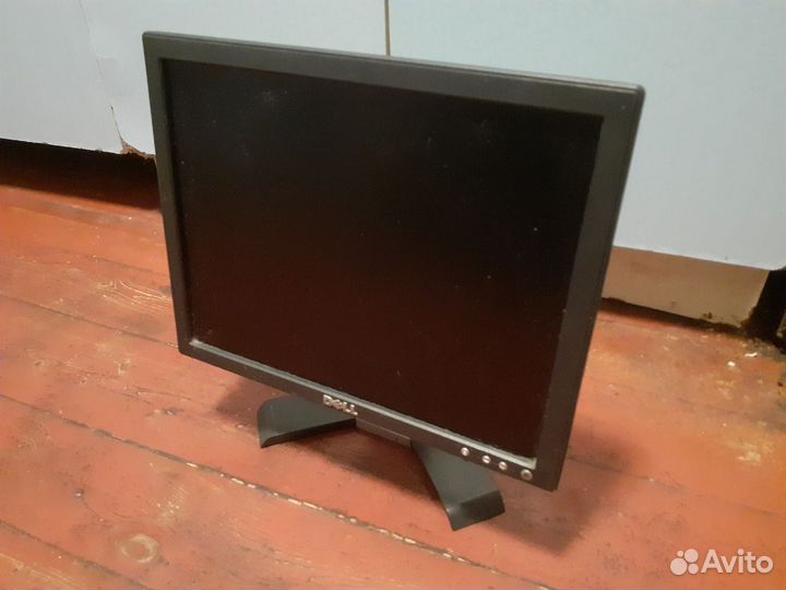 Мониторы 21.5 и 15