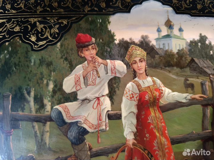 Шкатулка из папье-маше
