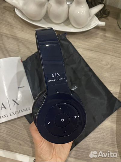 Наушники armani exchange