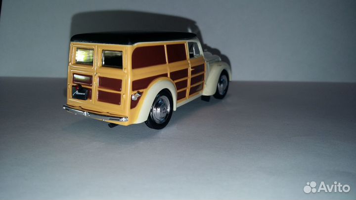 Масштабная модель автомобиля Москвич-400-422